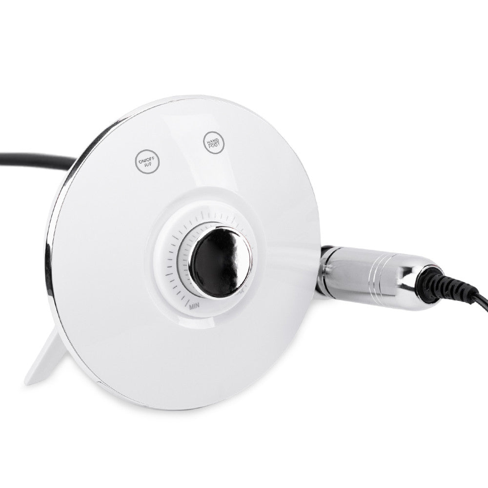 Nagelfrees_68w_white-M17-3.Easy-Nails