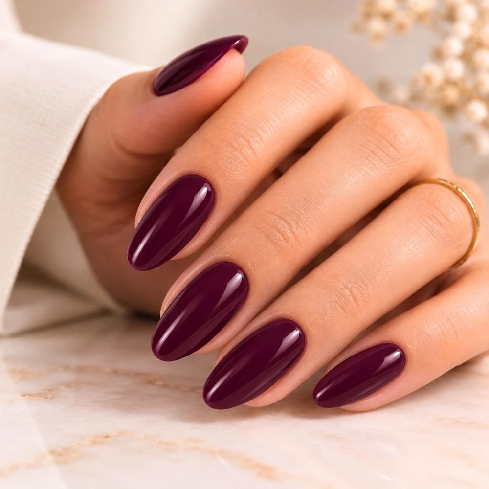 Gellak_P8_Deep_Berry.3. Easy Nails